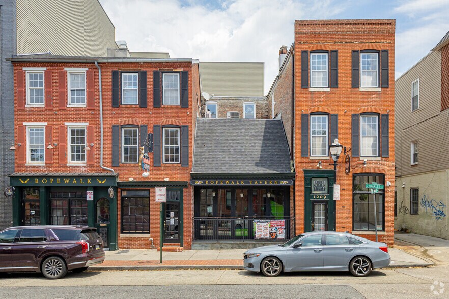 More Photos Of 1209 S Charles St, Baltimore Bar For Sale