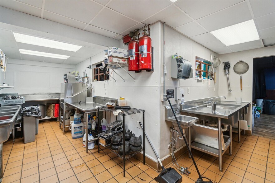 More Photos Of 107 Baker St, Waunakee Storefront Retail Office For Sale