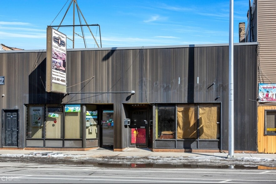 Primary Photo Of 4330-4334 N Pulaski Rd, Chicago Storefront For Lease