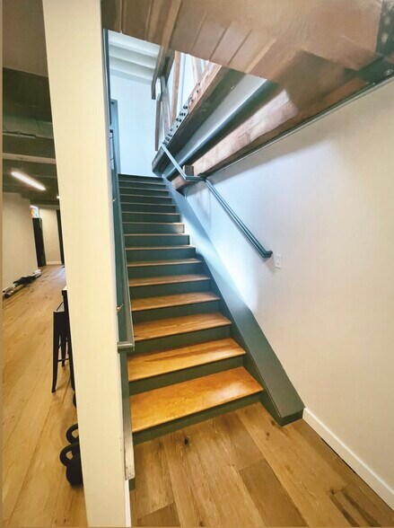 More Photos Of 10 Lackawanna Plz, Montclair Storefront Retail Office For Lease