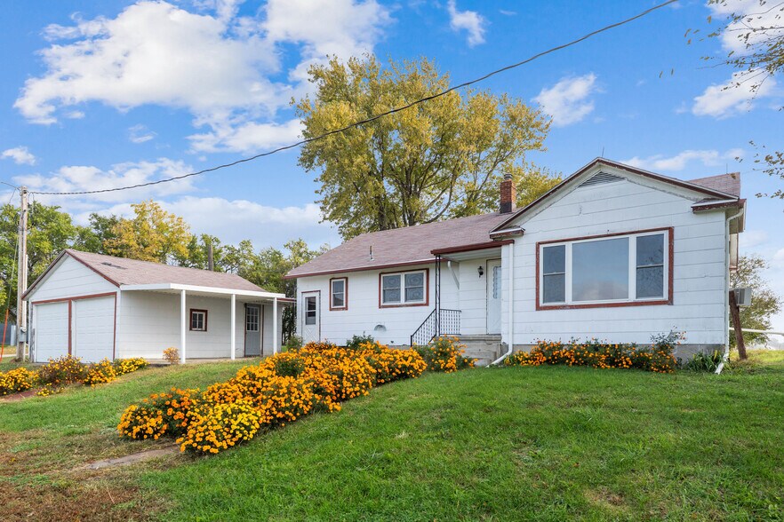 More Photos Of 2935 US-169, Mount Ayr Land For Sale