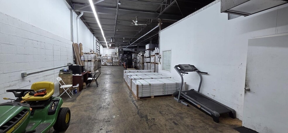 More Photos Of 1242A North Ave, Plainfield Warehouse For Sale