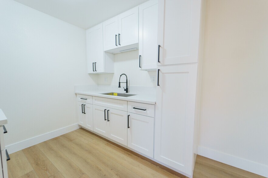 More Photos Of 1740 N Ave, National City Apartments For Sale