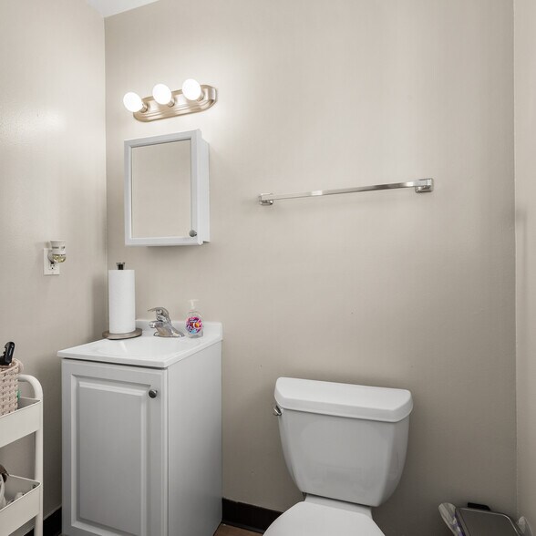 More Photos Of 155 Nova Albion Way, San Rafael Apartments For Sale