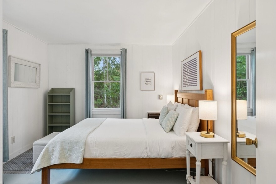 More Photos Of 201 Snowball Hill Rd, New Harbor Hotel For Sale