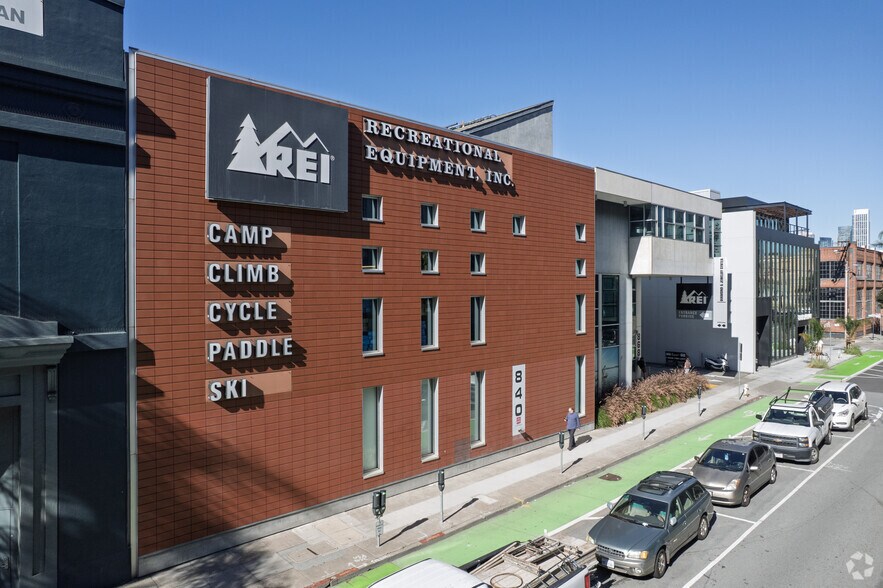 More Photos Of 840 Brannan St, San Francisco Storefront Retail Office For Lease