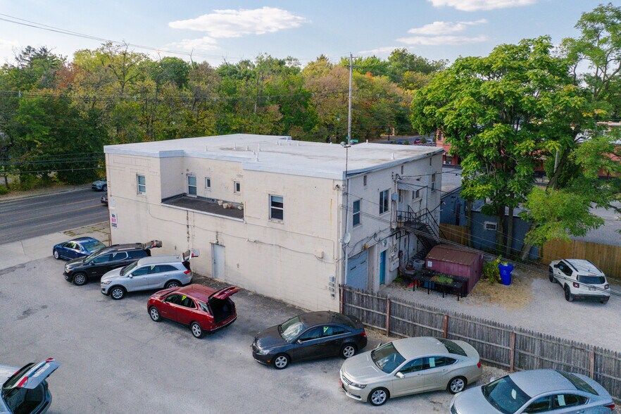 More Photos Of 4760-4764 N High St, Columbus Storefront Retail Residential For Sale