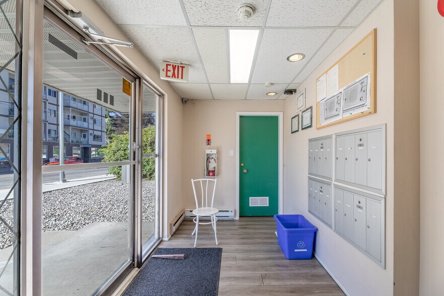 More Photos Of 157 Wade Av W, Penticton Apartments For Sale