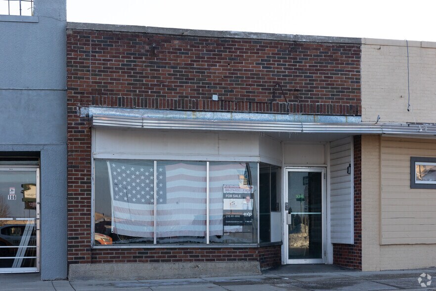 More Photos Of 104 4th St NE, Staples Storefront For Sale