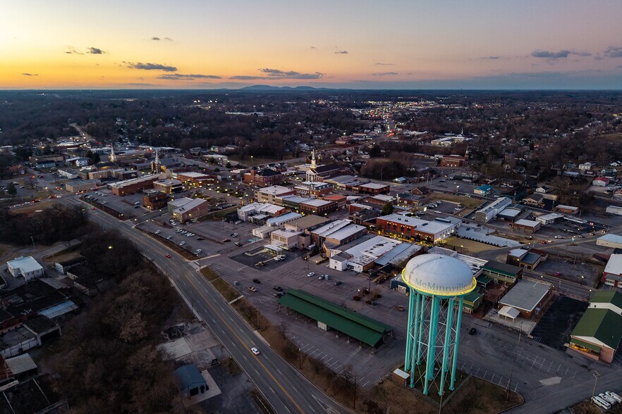 More Photos Of 207 E Main St, McMinnville General Retail For Sale