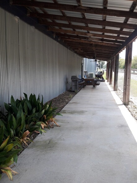 More Photos Of 955 Commercial St NE, Conyers Loft Creative Space For Sale