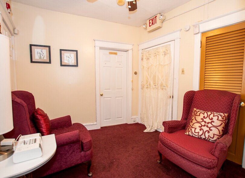 More Photos Of 900 E 9th St, Chester Religious Facility For Sale