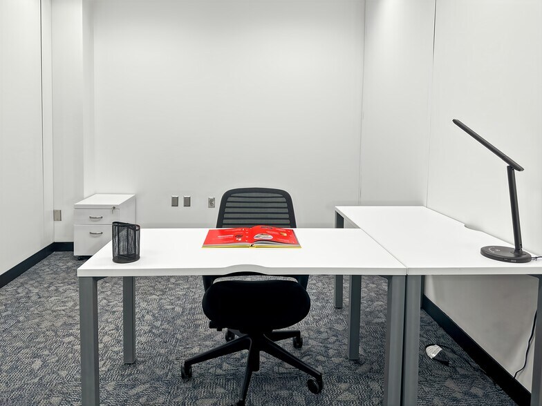 More Photos Of 3499 Blazer Pky, Lexington Coworking Space