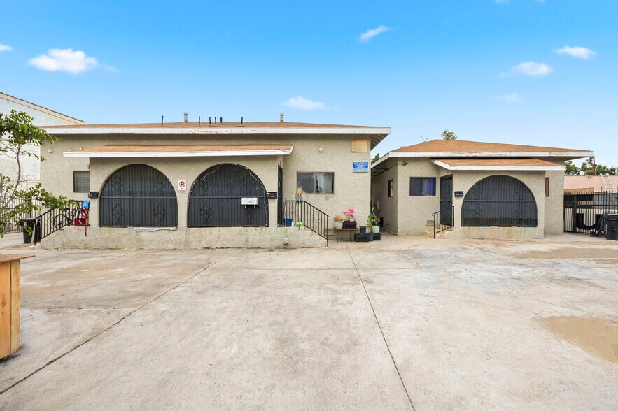 More Photos Of 917 E 40th Pl, Los Angeles Multifamily For Sale