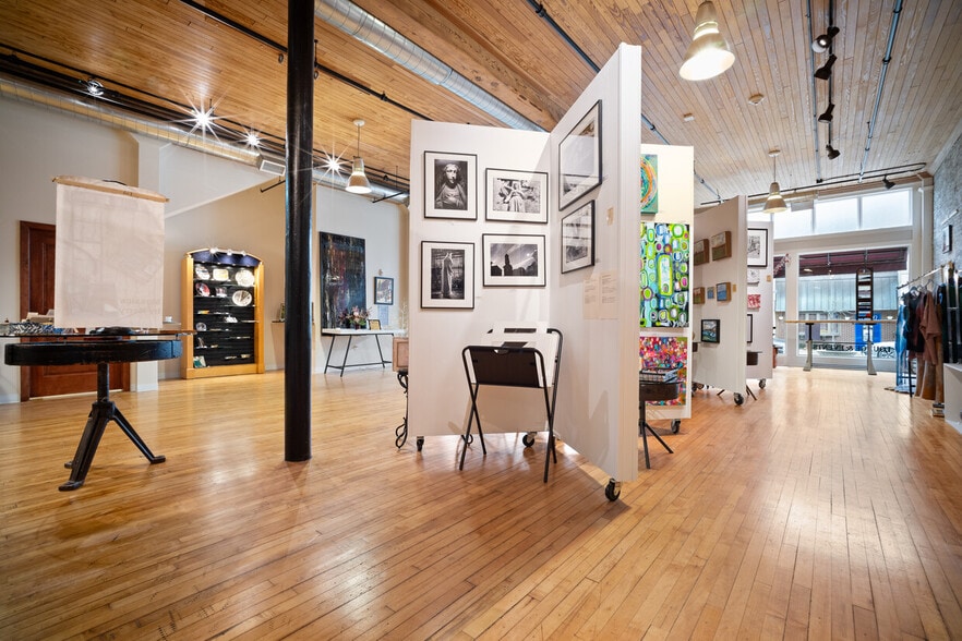 More Photos Of 211 N Franklin St, Port Washington Office For Lease