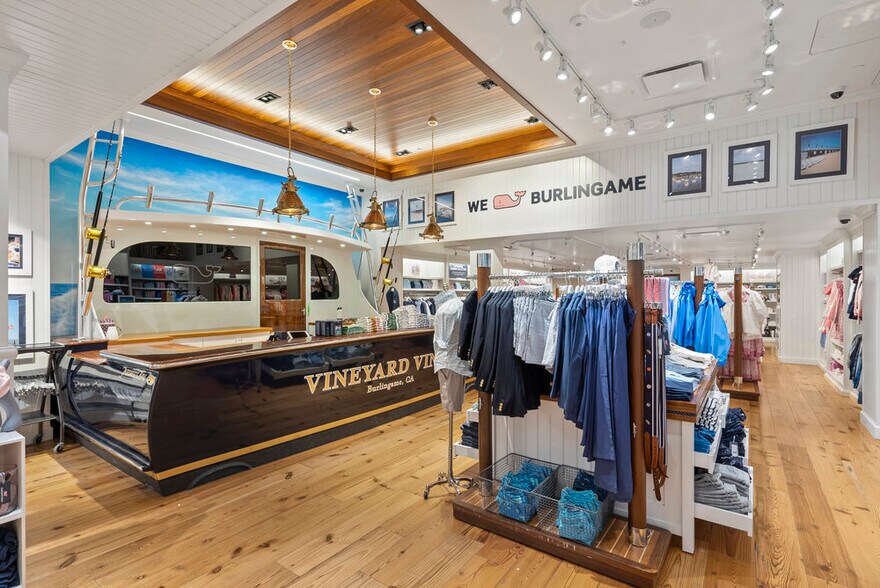 More Photos Of 1420-1422 Burlingame Ave, Burlingame Storefront For Lease