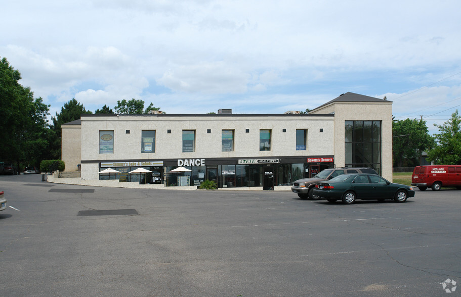 Primary Photo Of 7001-7043 Cahill Rd, Edina Storefront Retail Office For Lease