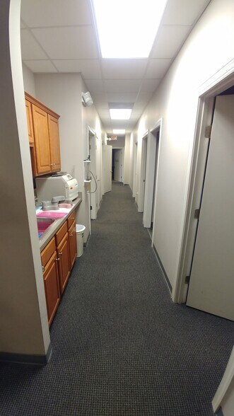 More Photos Of 3050 Business Park Cir, Goodlettsville Medical For Lease