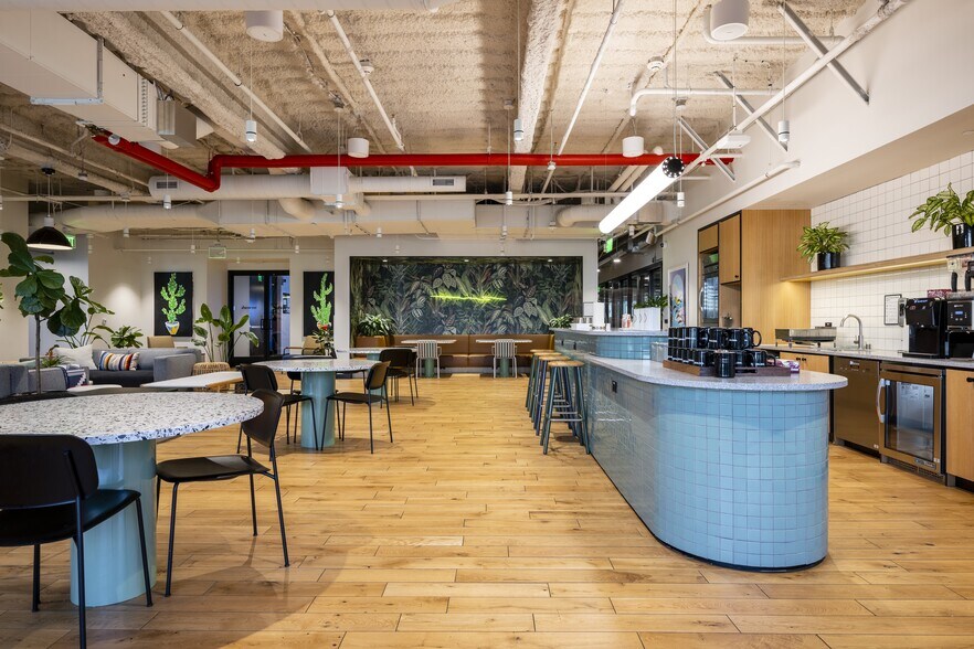 More Photos Of 333 W San Carlos St, San Jose Coworking Space