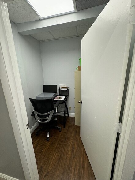 More Photos Of 1222 Nw 29th St, Miami Medical For Sale