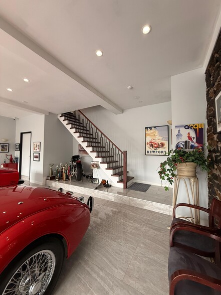 More Photos Of 821 Kinderkamack Rd, River Edge Auto Repair For Sale