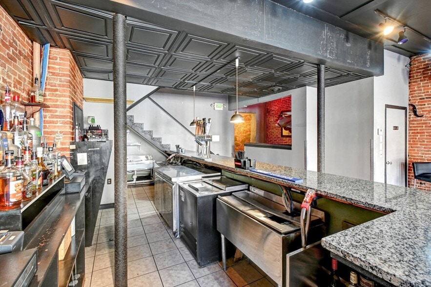 More Photos Of 15 E Centre St, Baltimore Bar For Sale