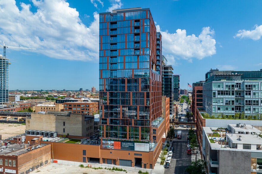 More Photos Of 161 N May St, Chicago Apartments For Lease