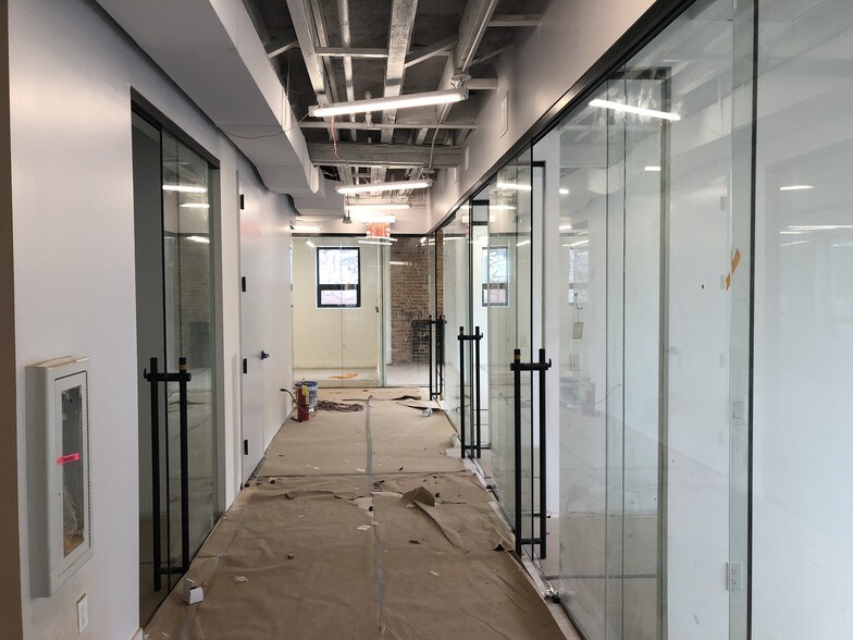 More Photos Of 839 Broadway, Brooklyn Freestanding For Lease