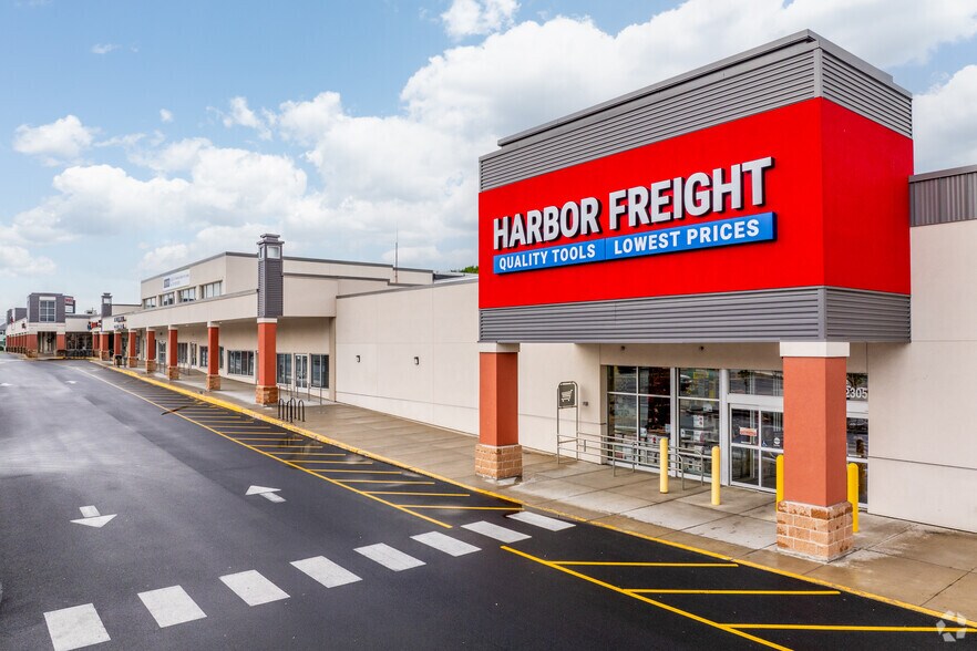 Primary Photo Of 2285 Schoenersville Rd, Bethlehem General Retail For Lease