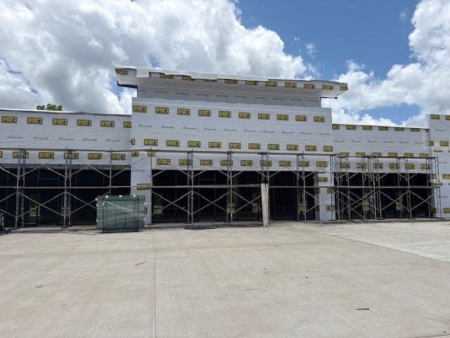 More Photos Of 8256 Bailey Rd, Manvel Storefront For Lease
