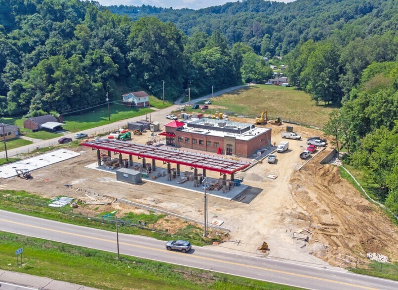 More Photos Of Sandusky Road N & Sandusky Service Road, South Point Service Station For Sale