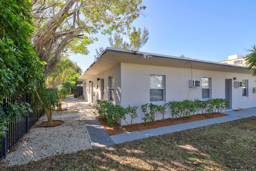 More Photos Of 741 Hibiscus Ave, Pompano Beach Apartments For Sale