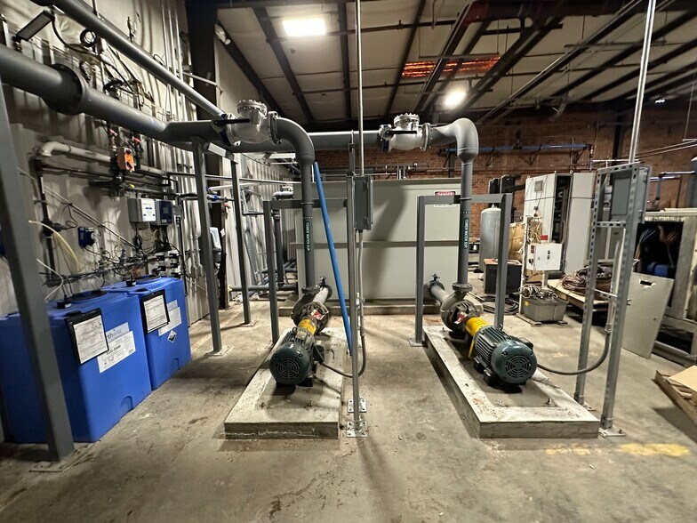 More Photos Of 119 Metrolina Dr, Shelby Manufacturing For Sale
