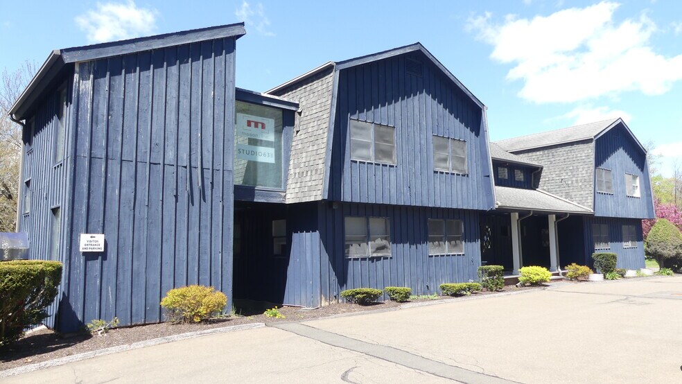 More Photos Of 23 Amity Rd, Bethany Medical For Lease