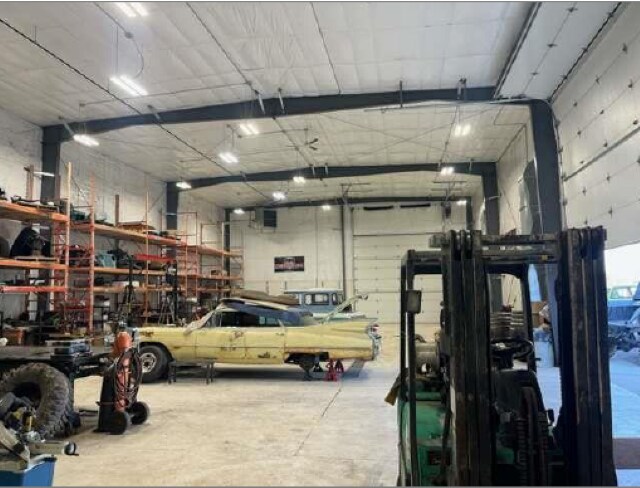 More Photos Of 6129 Sandstone Rd, Eau Claire Industrial For Sale