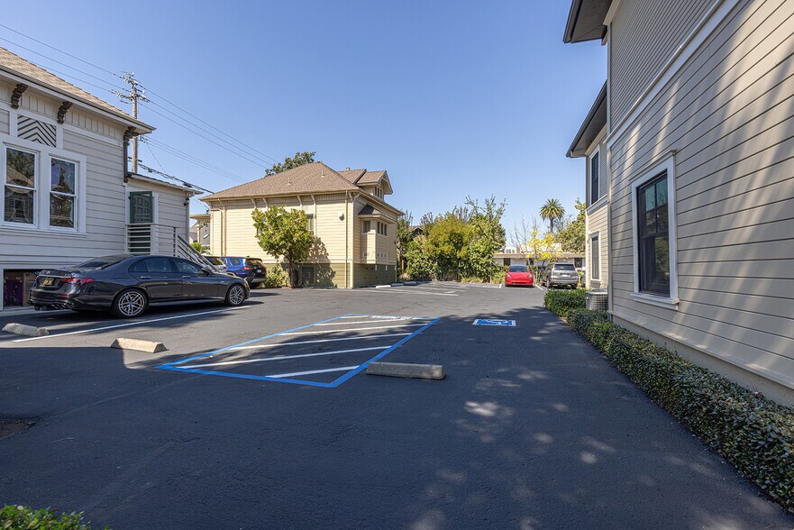 More Photos Of 1778 2nd St, Napa Office For Sale