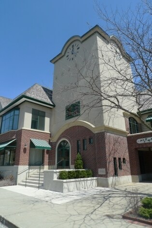 More Photos Of 225 E Deerpath, Lake Forest Unknown For Lease