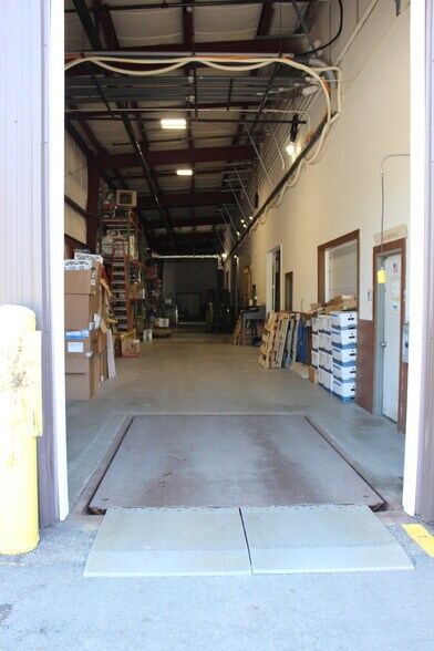 More Photos Of 56 Leonard St, Foxborough Light Distribution For Sale