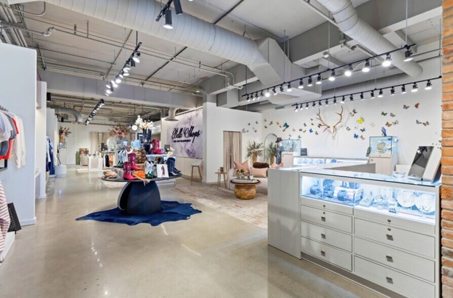 More Photos Of 233 E Main St, Bozeman Storefront Retail Office For Sale