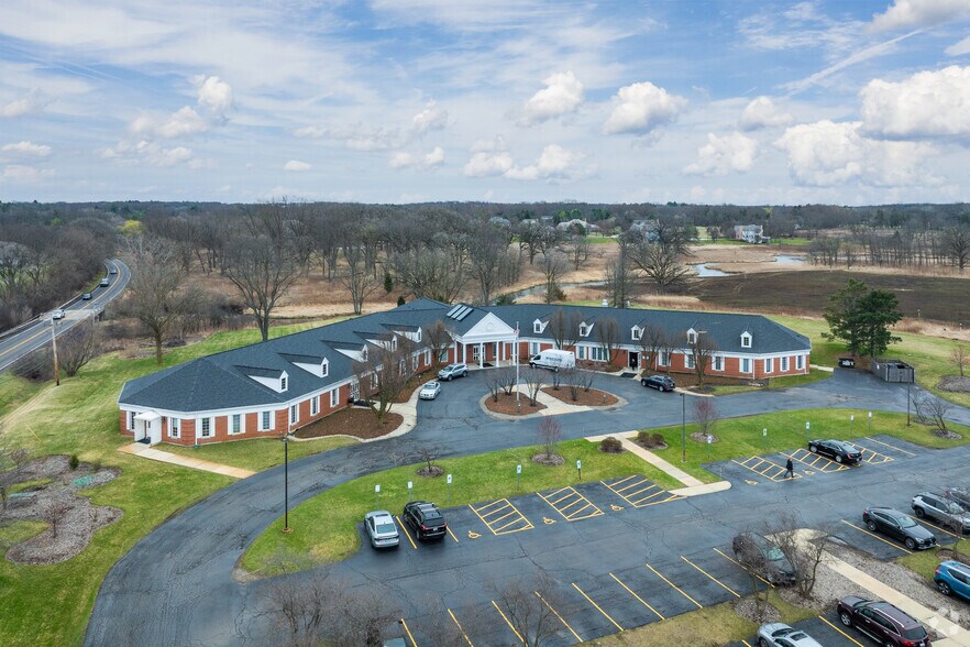 More Photos Of 27401 W Il Route 22, Barrington Medical For Lease