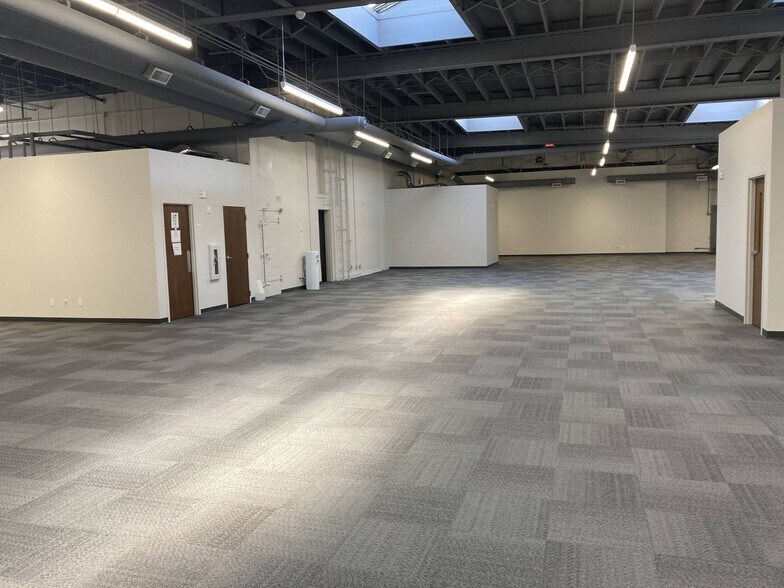 More Photos Of , Green Bay General Retail For Sale