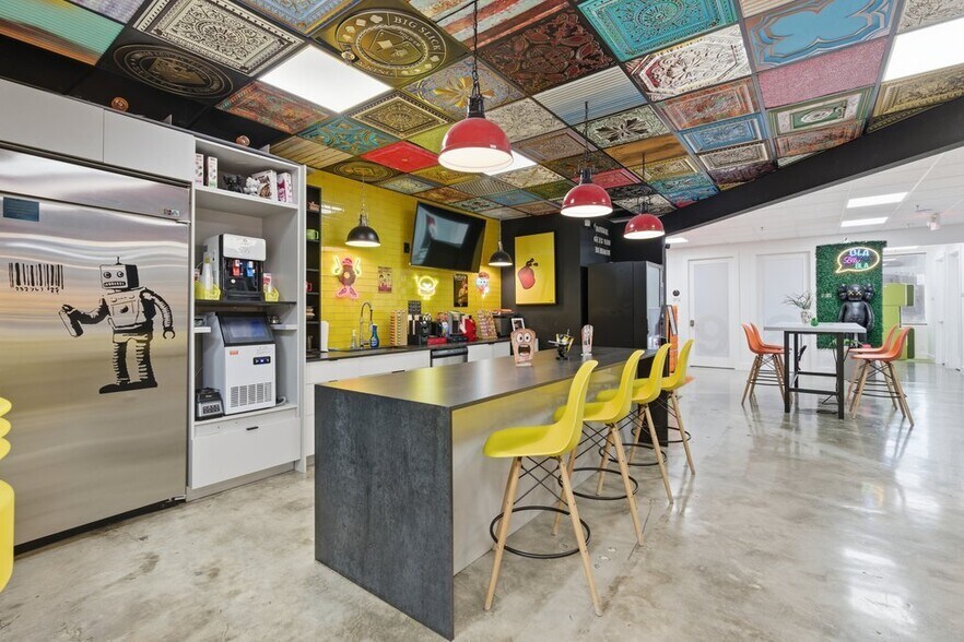 More Photos Of 4800 N Federal Hwy, Boca Raton Medical For Sale