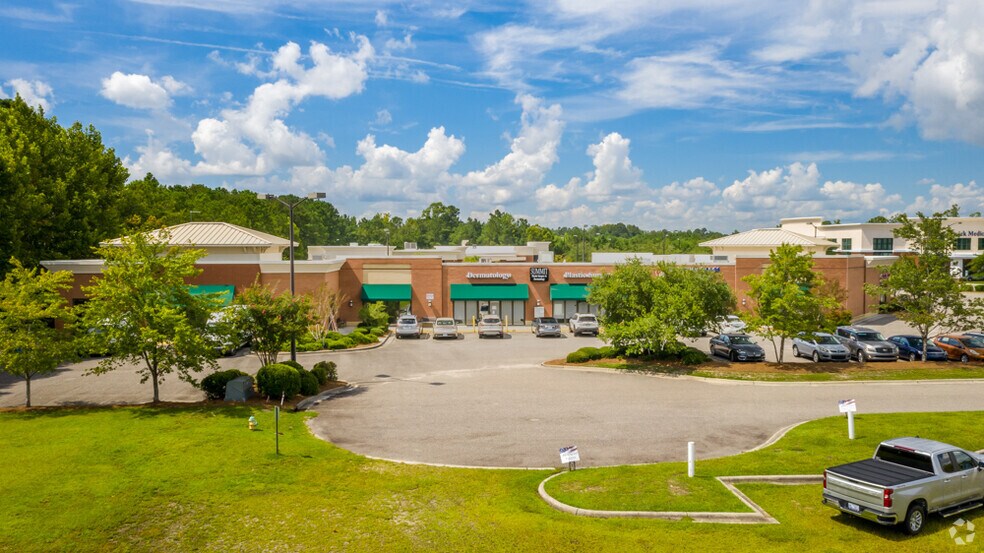 More Photos Of 20 NW Medical Campus Dr, Supply Medical For Lease