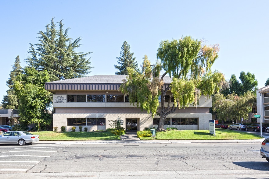 Primary Photo Of 77 Scripps Dr, Sacramento Medical For Lease