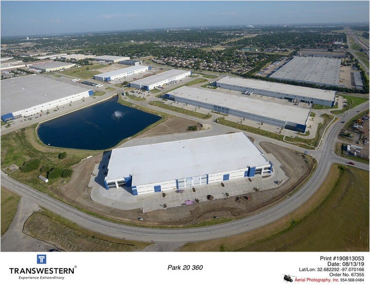 More Photos Of 2300 Arbrook Blvd, Arlington Unknown For Lease