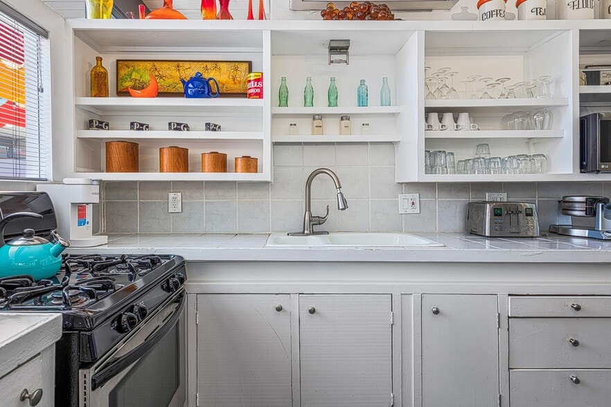 More Photos Of 795 E Chuckwalla Rd, Palm Springs Apartments For Sale