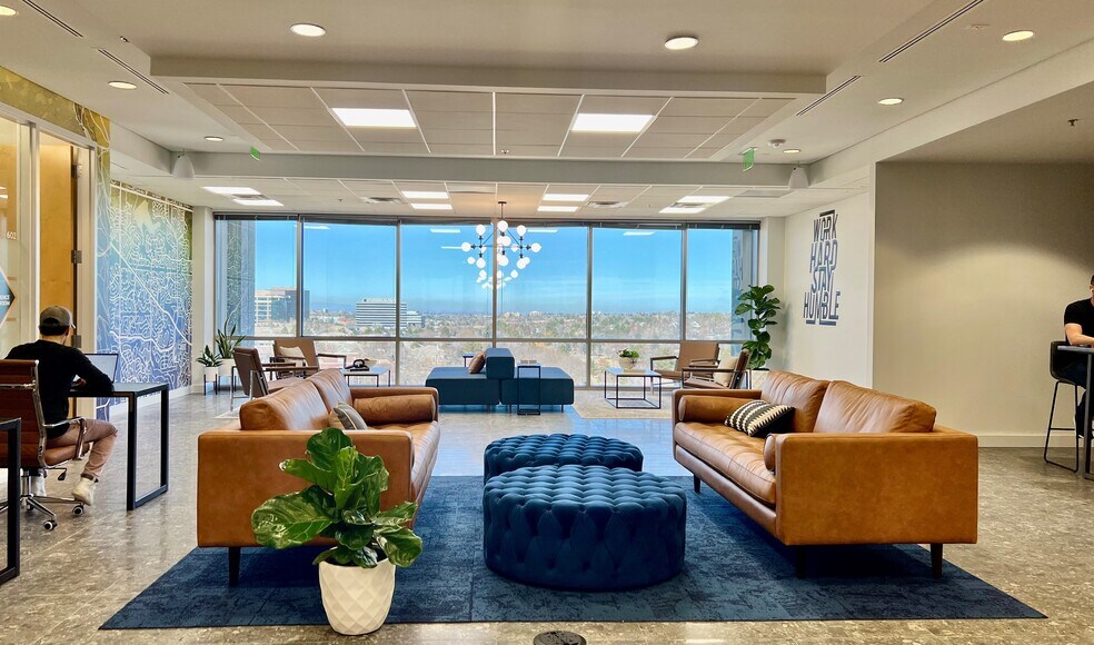 More Photos Of 8400 E crescent Pky, Greenwood Village Office For Lease
