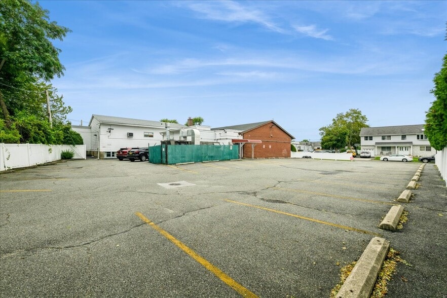 More Photos Of 343 Jerusalem Ave, Hicksville Religious Facility For Sale