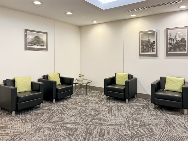 More Photos Of 675 Cochrane Dr, Markham Coworking Space