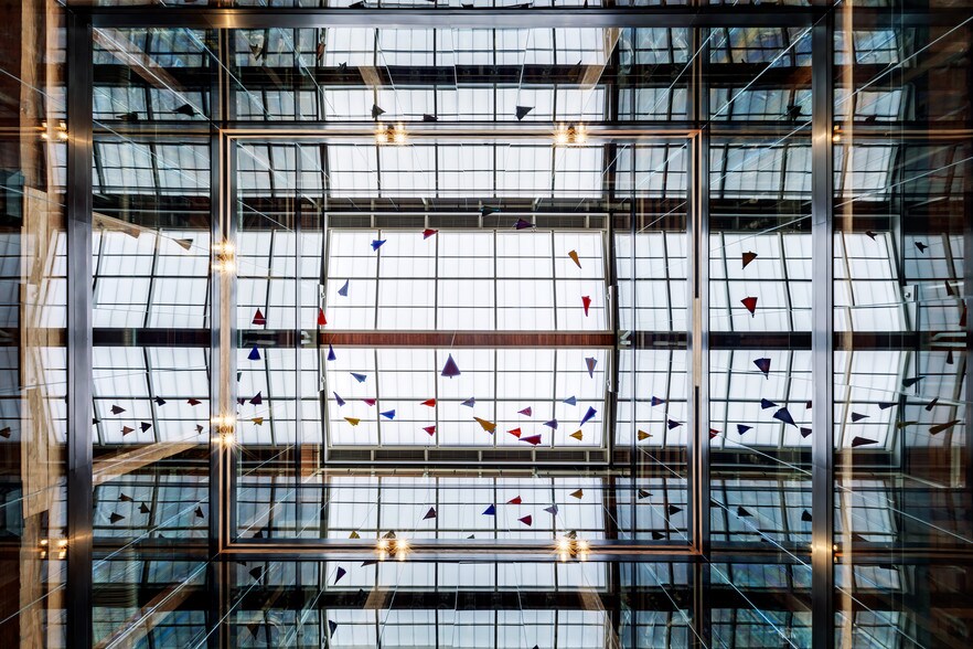 More Photos Of 603 Munger Ave, Dallas Office For Lease